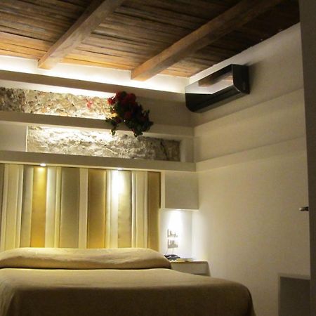 Albergo Del Centro Storico ซาแลร์โน ภายนอก รูปภาพ