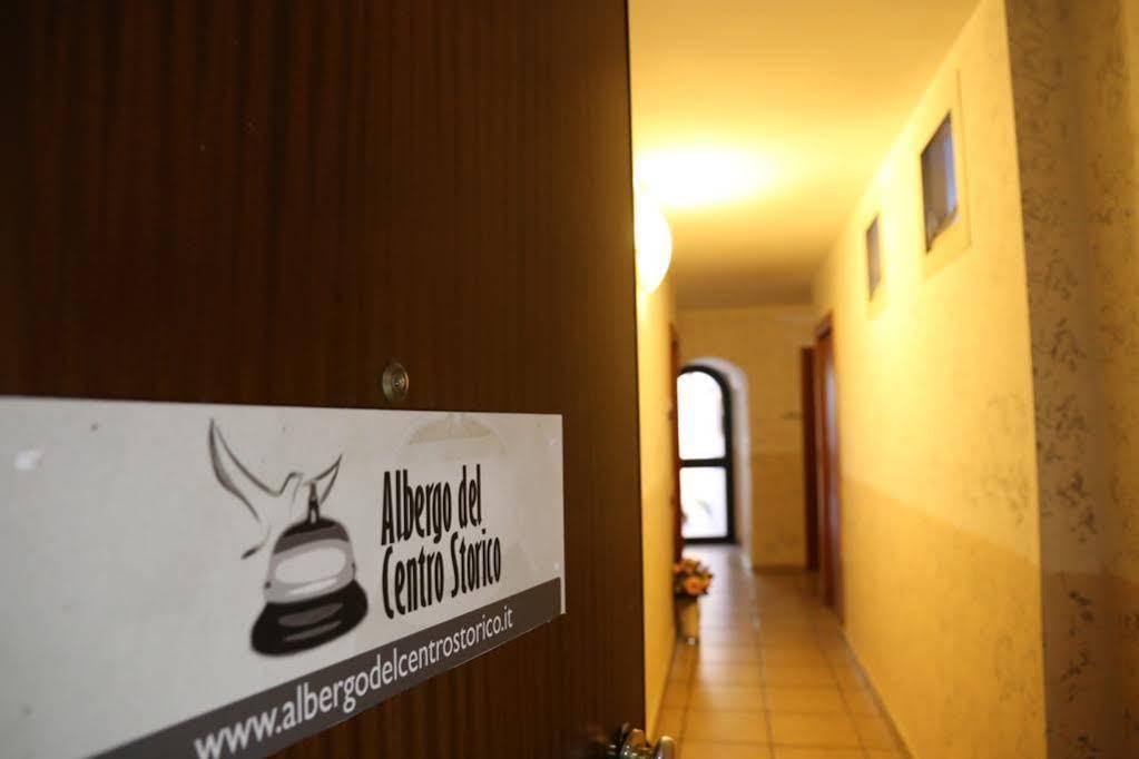 Albergo Del Centro Storico ซาแลร์โน ภายนอก รูปภาพ